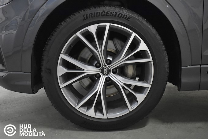 AUDI Q8 50 TDI 286 CV quattro tiptronic Sline